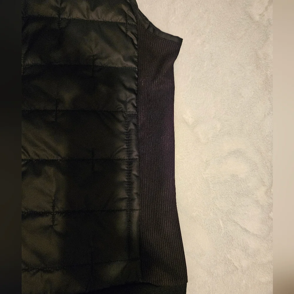 Nike Therma Fit Running Vest NWT - Picture 4 of 10